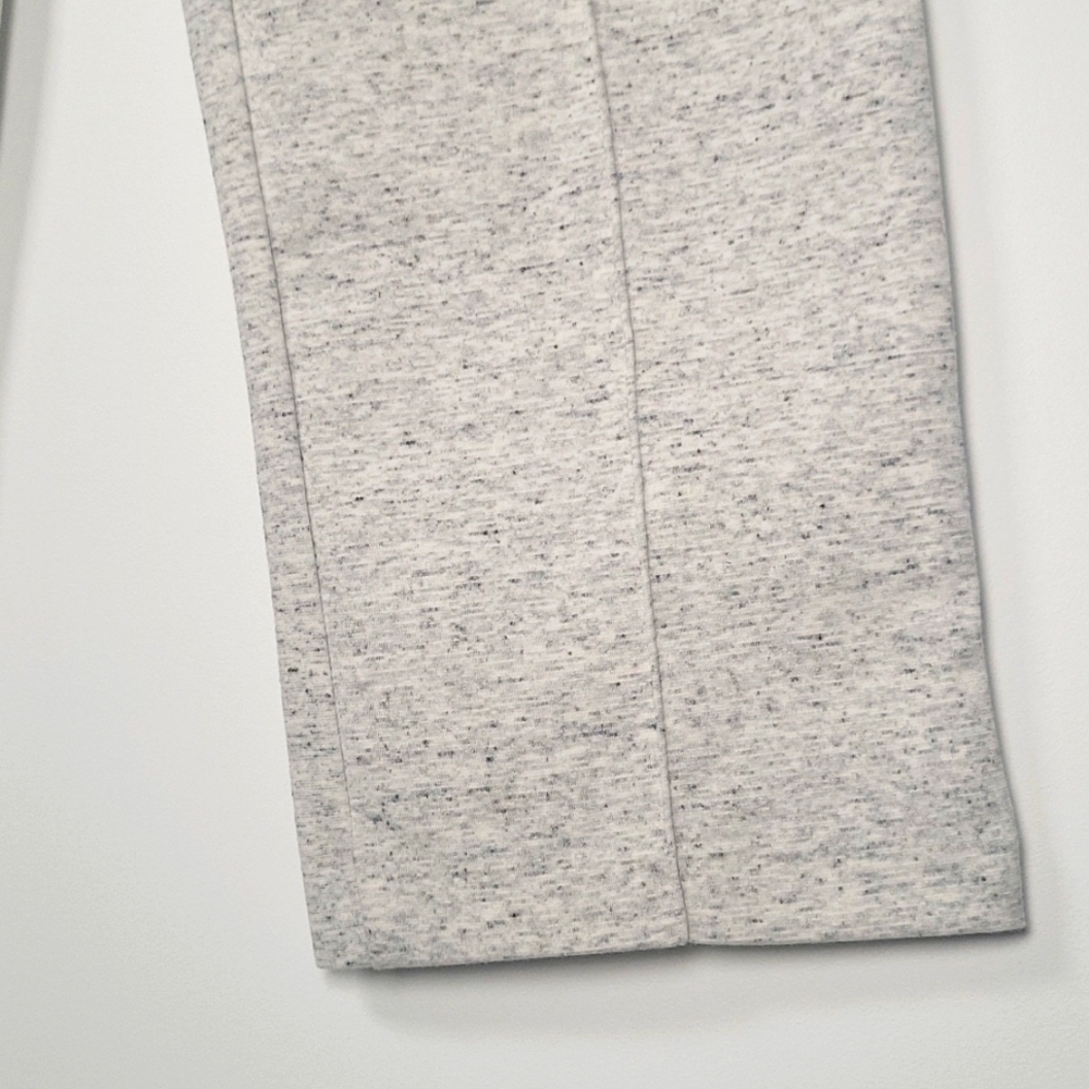 Lyssé women straight leg pant . - Picture 11 of 14